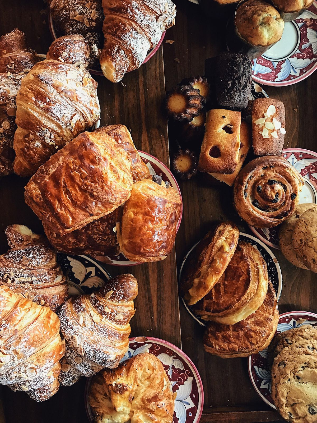 Yellow tomato bruschetta board