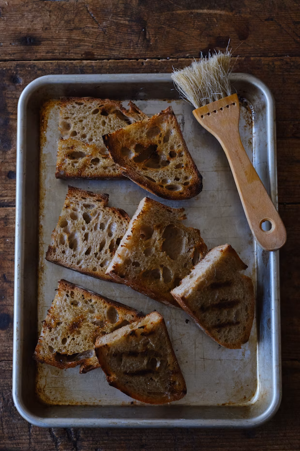 Toasting bread on tray